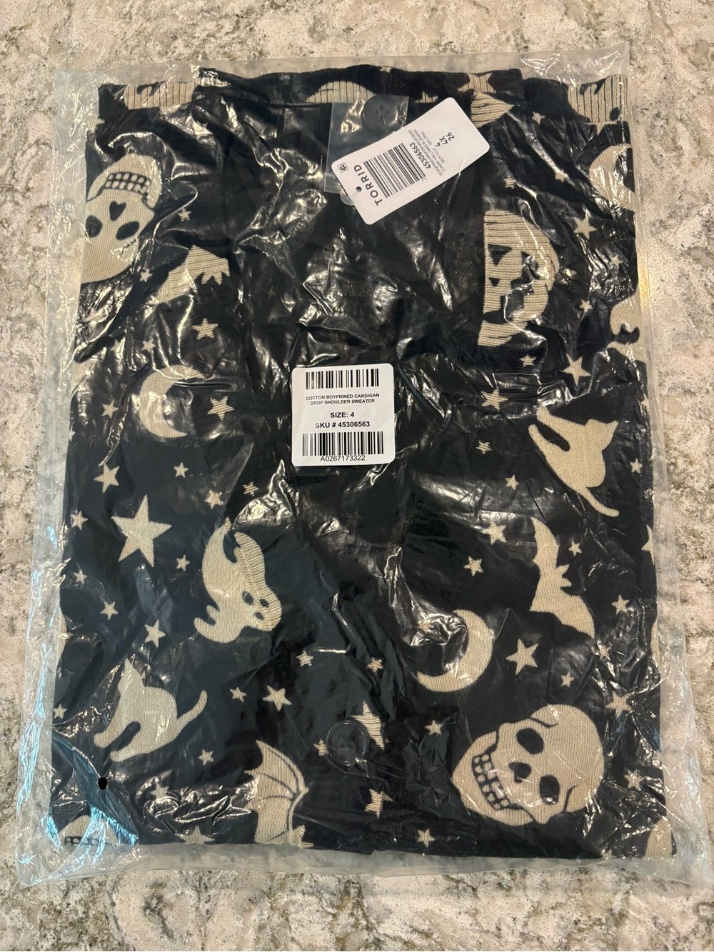 NWT Torrid Halloween Boyfriend Cardigan - Picture 3 of 11